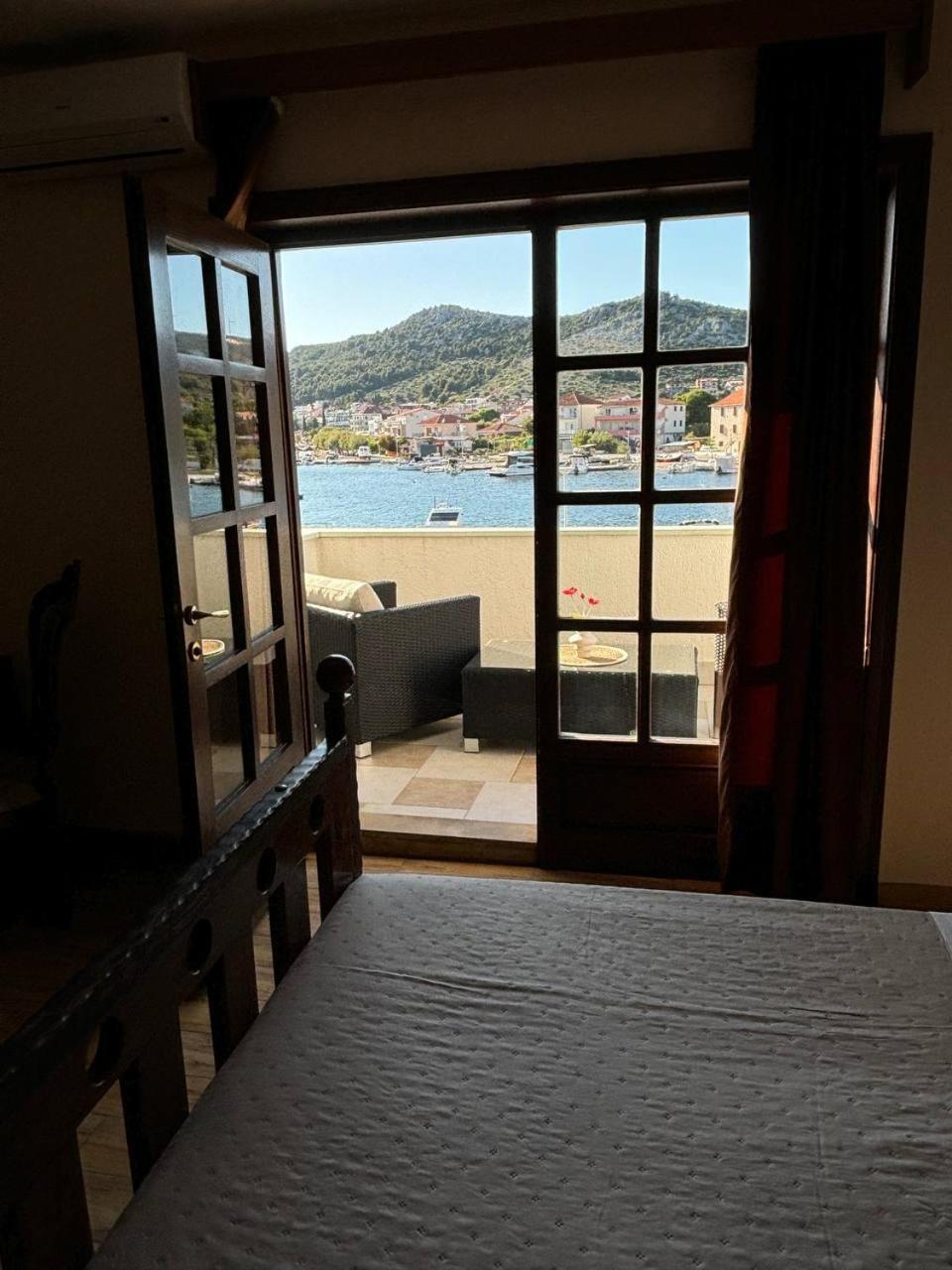 Villa Samac Seget Vranjica Buitenkant foto